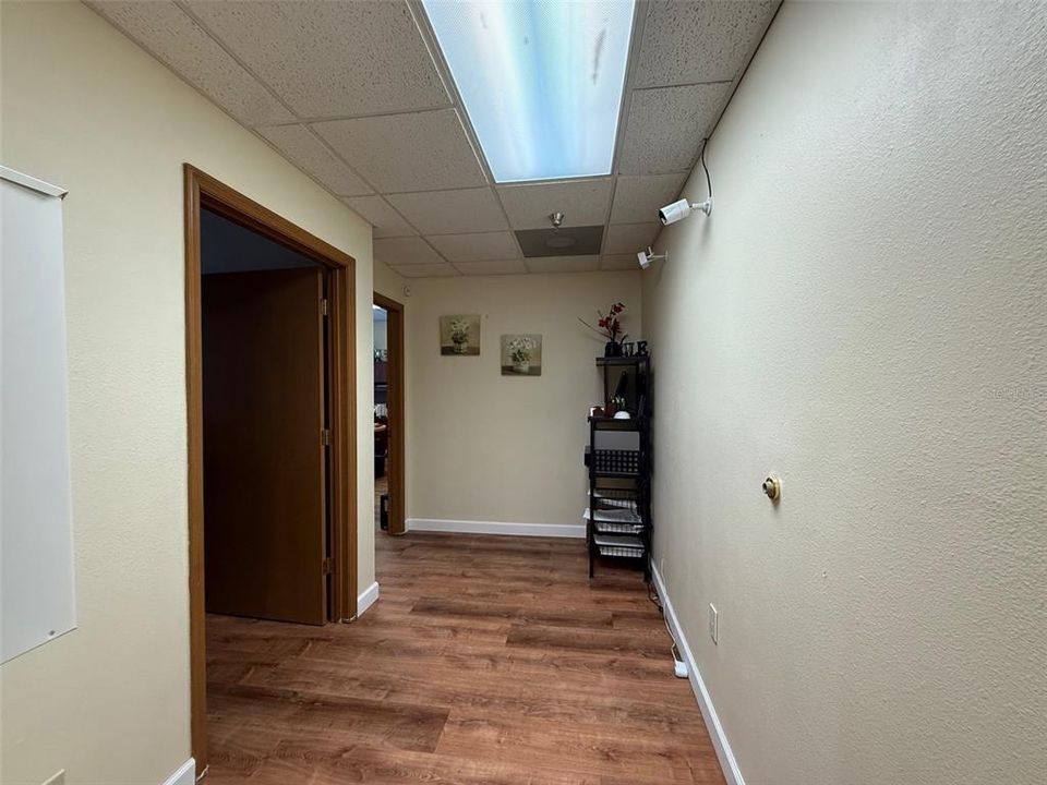 待售: $21,000 (0 贝兹, 0 浴室, 741 平方英尺)