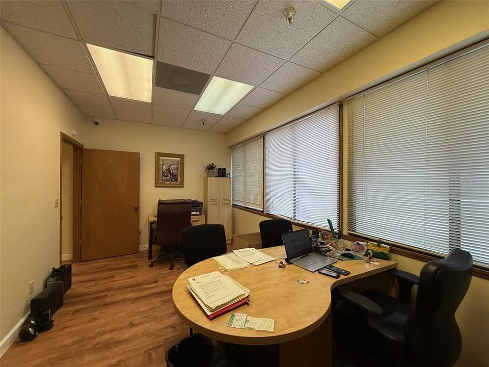 待售: $21,000 (0 贝兹, 0 浴室, 741 平方英尺)