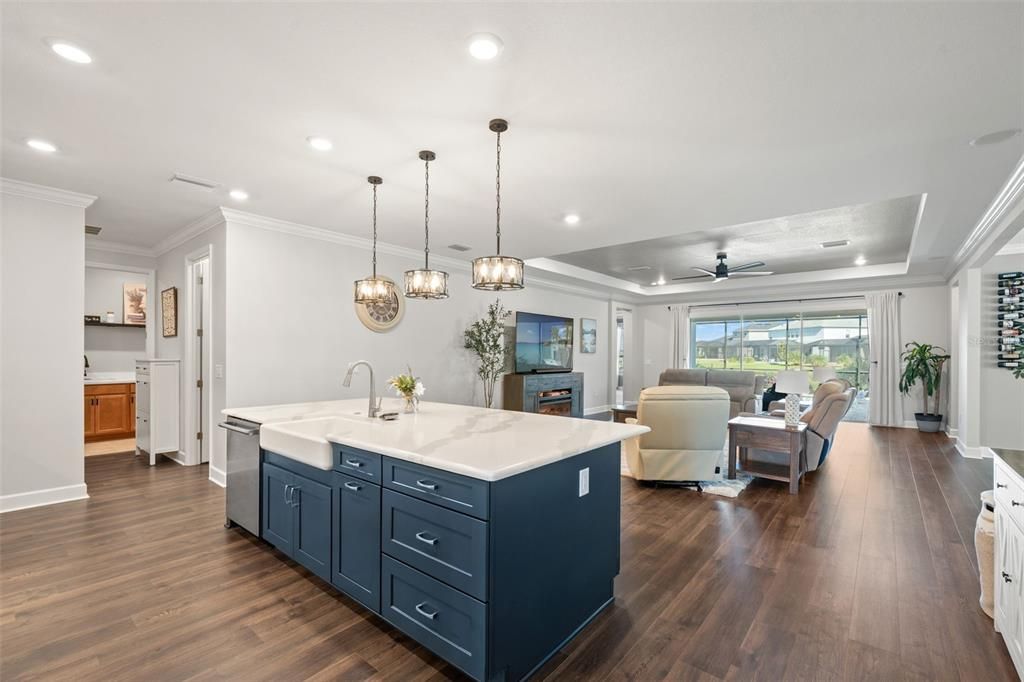 Active With Contract: $675,000 (4 beds, 4 baths, 2920 Square Feet)