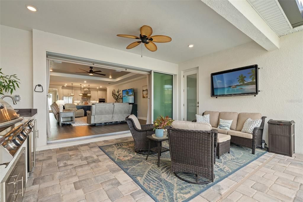 Active With Contract: $675,000 (4 beds, 4 baths, 2920 Square Feet)