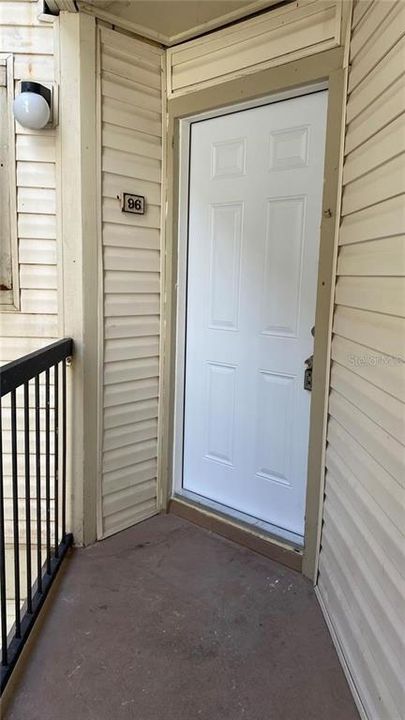 For Rent: $1,250 (1 beds, 1 baths, 526 Square Feet)