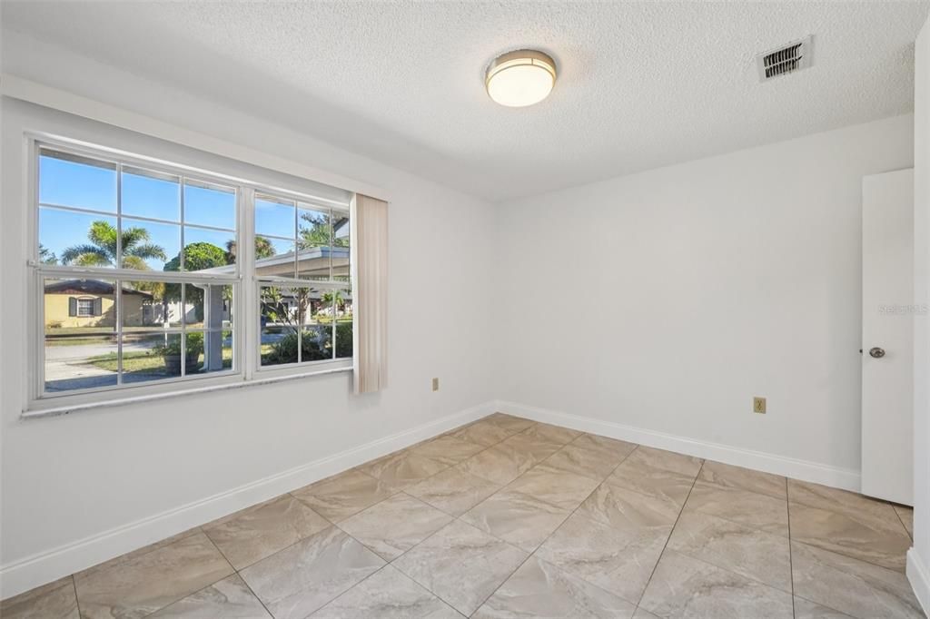 For Sale: $429,000 (3 beds, 2 baths, 1578 Square Feet)