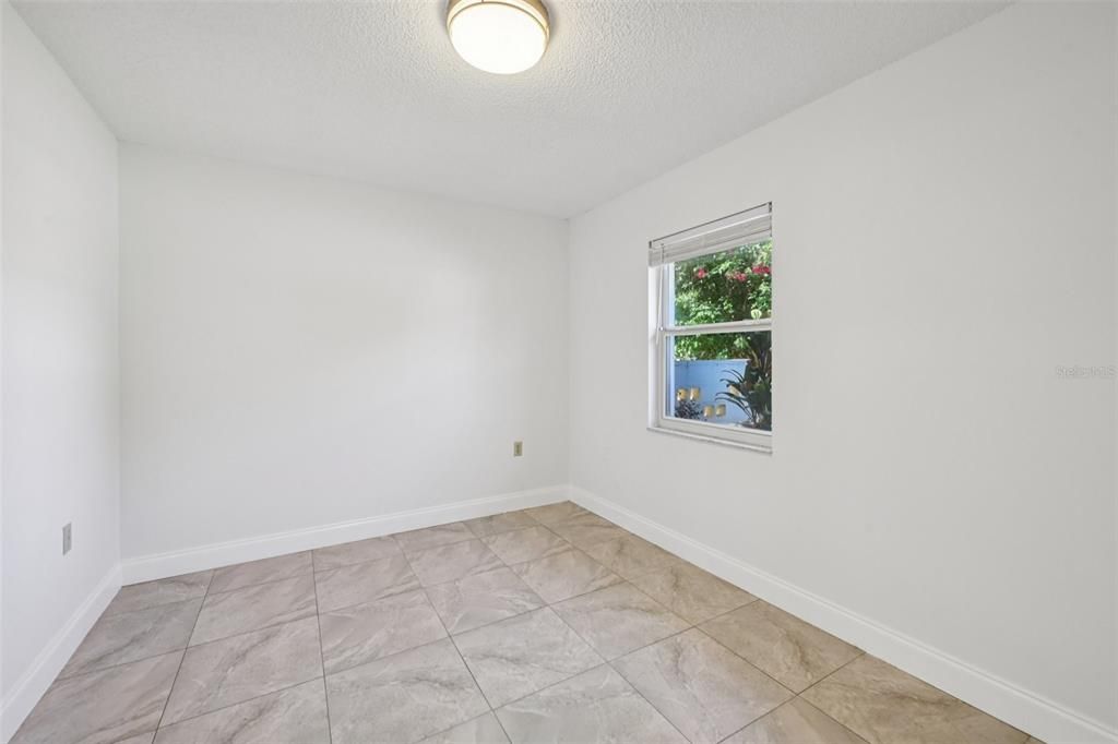 For Sale: $429,000 (3 beds, 2 baths, 1578 Square Feet)