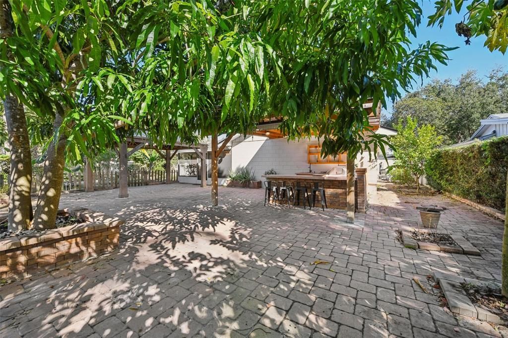 For Sale: $429,000 (3 beds, 2 baths, 1578 Square Feet)