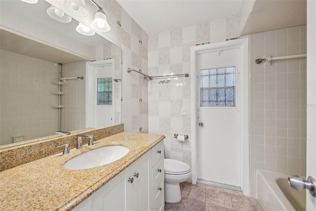 For Sale: $429,000 (3 beds, 2 baths, 1578 Square Feet)