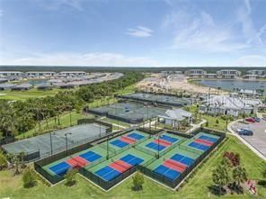 For Rent: $4,900 (3 beds, 2 baths, 2222 Square Feet)