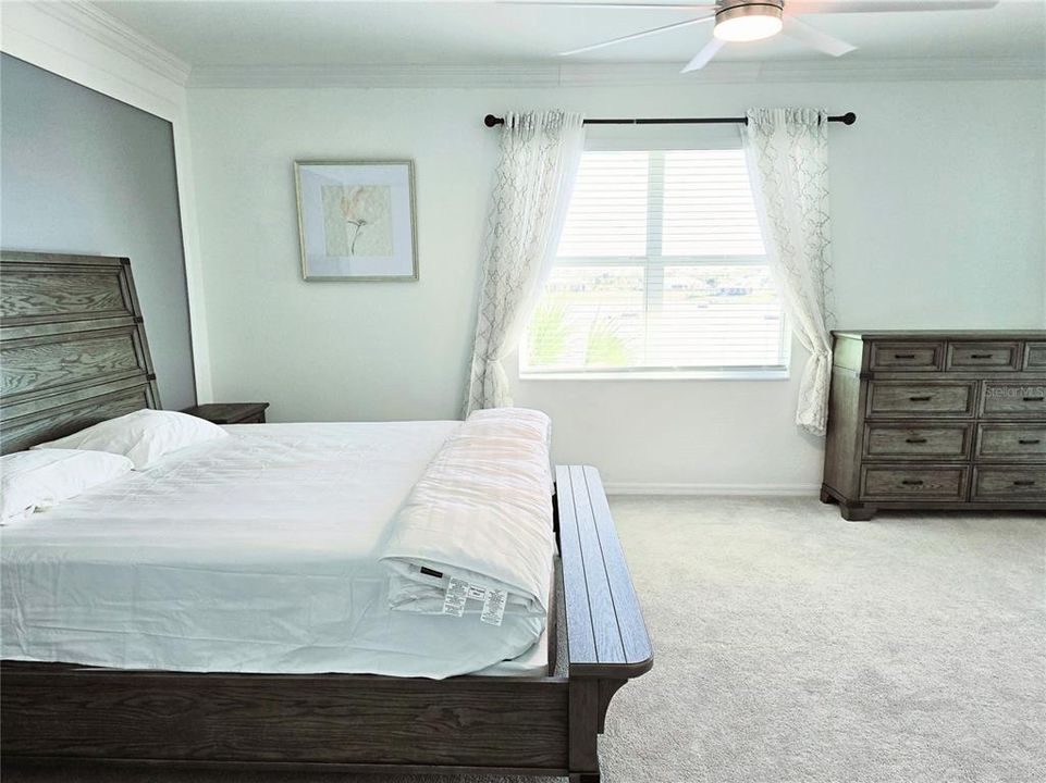 For Rent: $4,900 (3 beds, 2 baths, 2222 Square Feet)