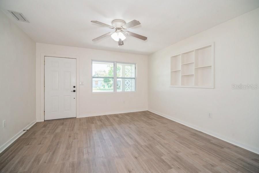 На продажу: $224,900 (3 спален, 2 ванн, 1080 Квадратных фут)