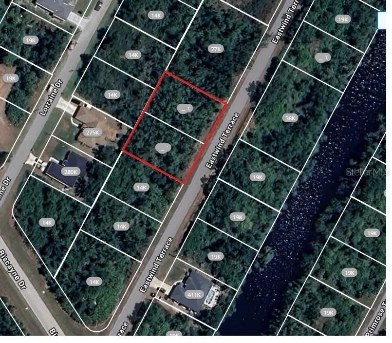 En Venta: $14,500 (0.23 acres)