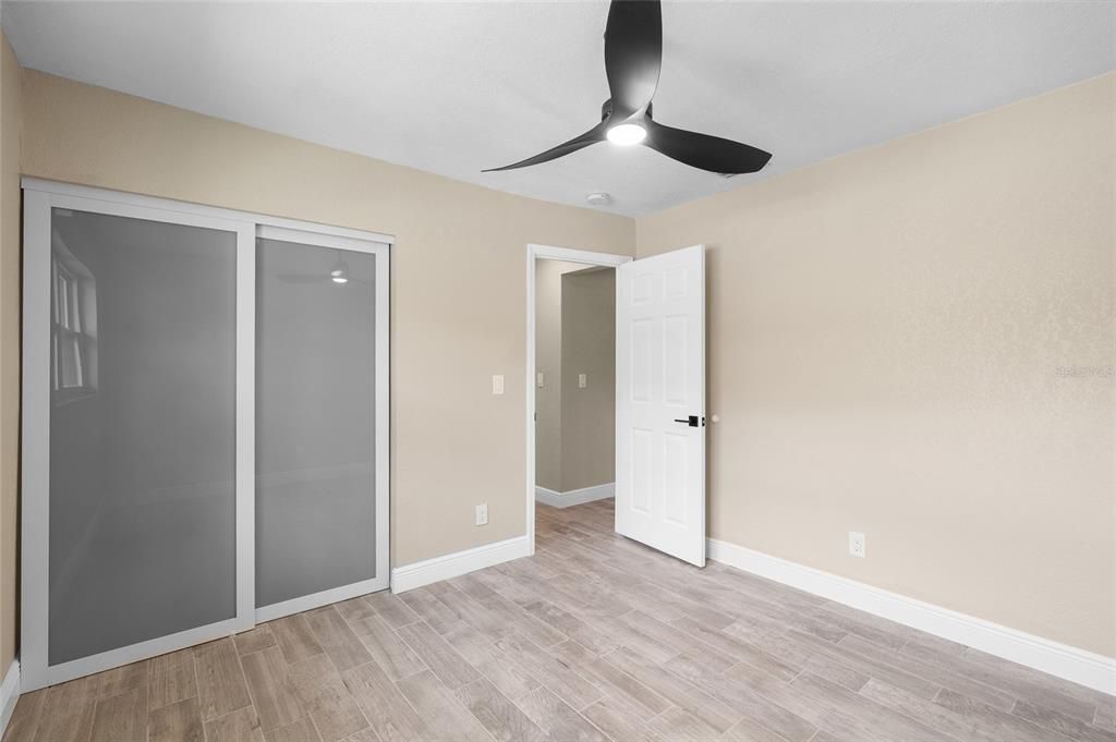 出租: $3,400 (3 贝兹, 2 浴室, 1373 平方英尺)