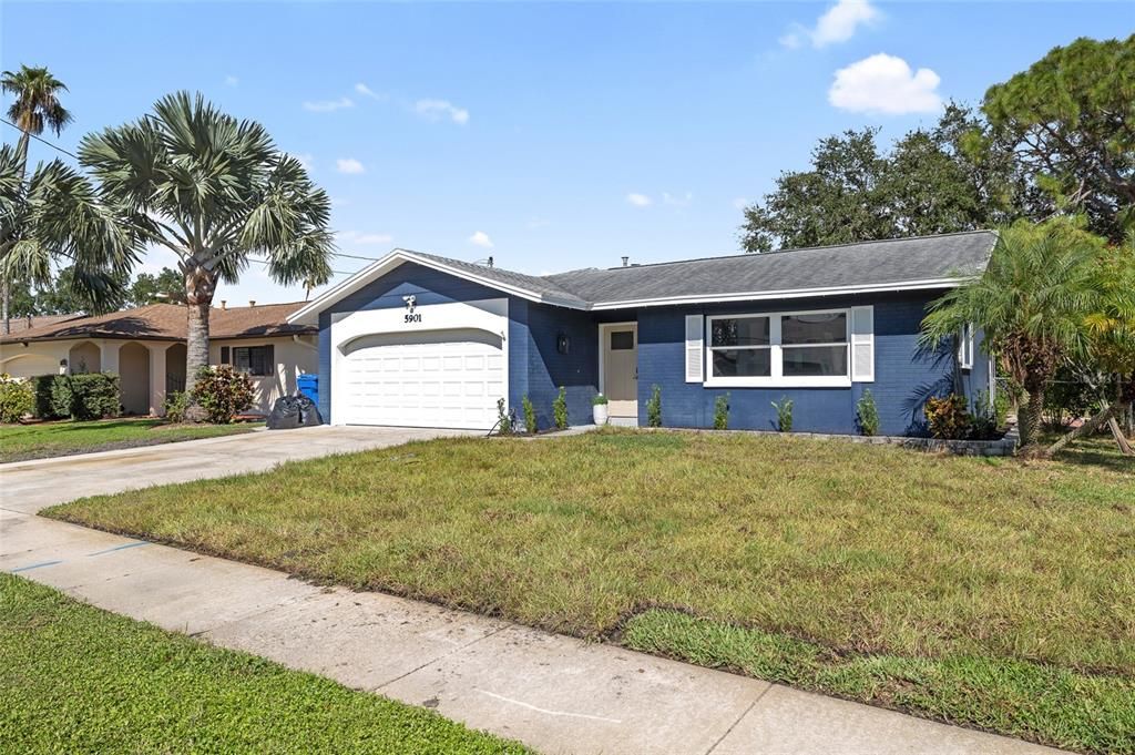 出租: $3,400 (3 贝兹, 2 浴室, 1373 平方英尺)