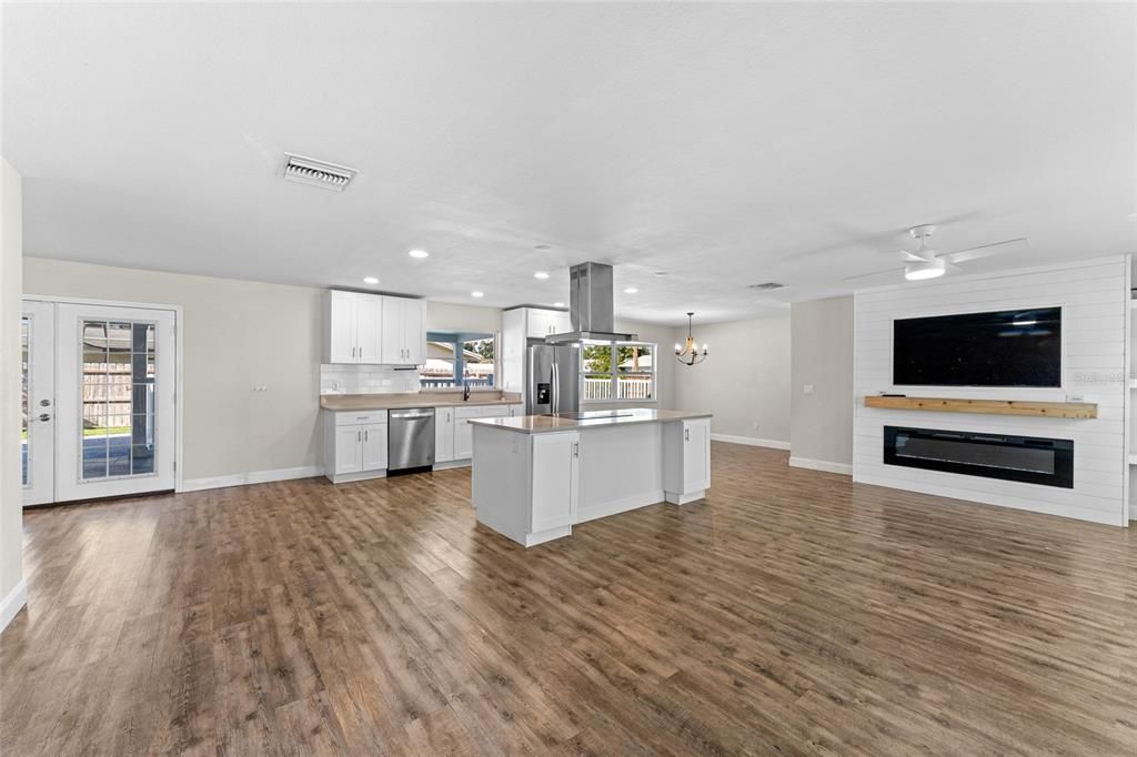 待售: $549,206 (3 贝兹, 2 浴室, 1756 平方英尺)