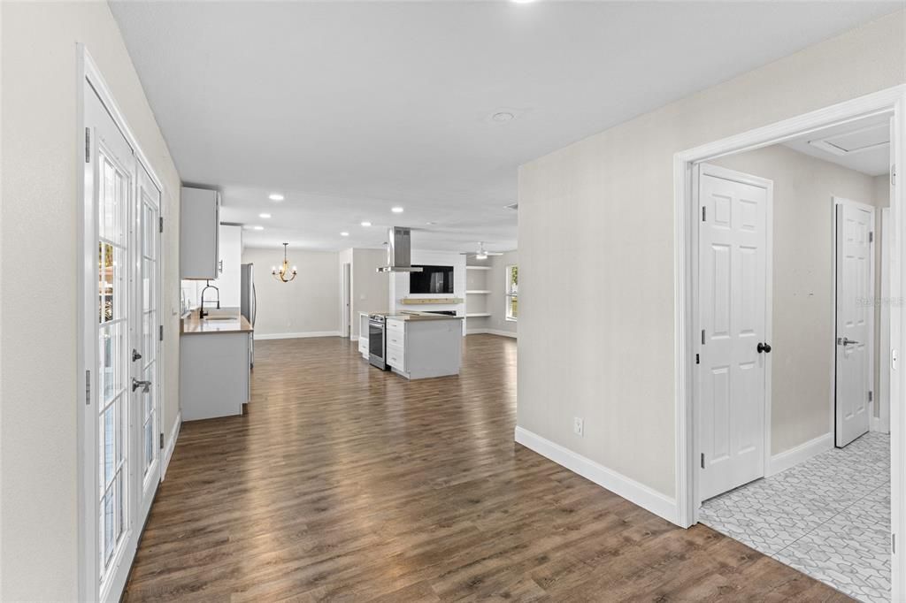 待售: $549,206 (3 贝兹, 2 浴室, 1756 平方英尺)