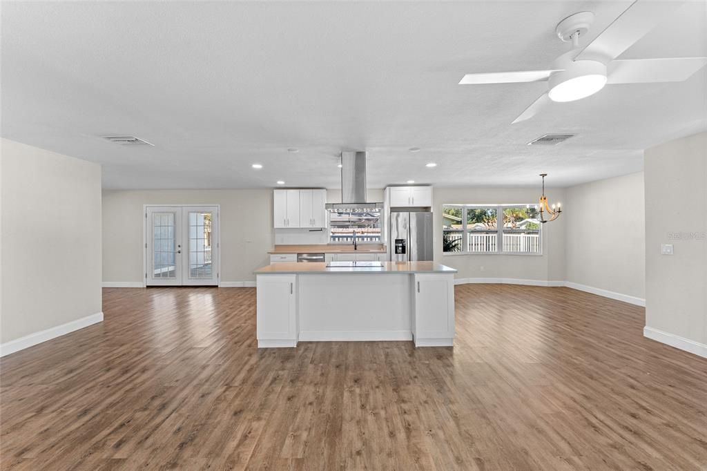 待售: $549,206 (3 贝兹, 2 浴室, 1756 平方英尺)