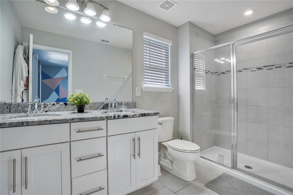 待售: $425,000 (3 贝兹, 2 浴室, 1714 平方英尺)