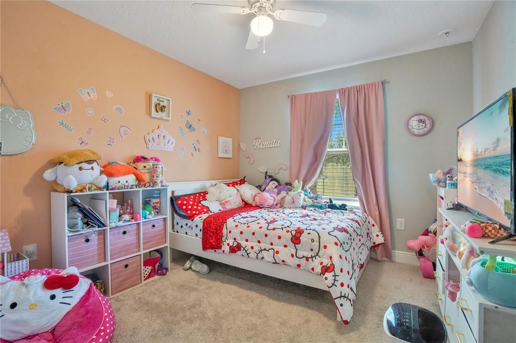 待售: $425,000 (3 贝兹, 2 浴室, 1714 平方英尺)