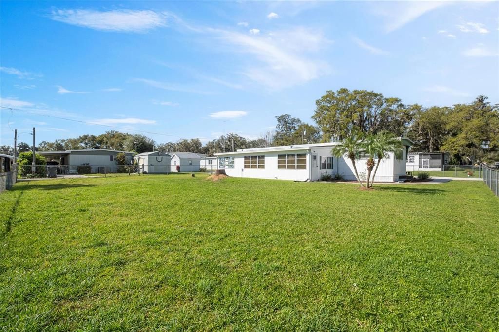 待售: $130,000 (2 贝兹, 1 浴室, 672 平方英尺)