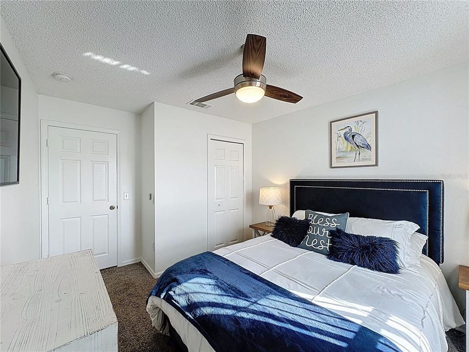 For Sale: $284,900 (3 beds, 2 baths, 1286 Square Feet)