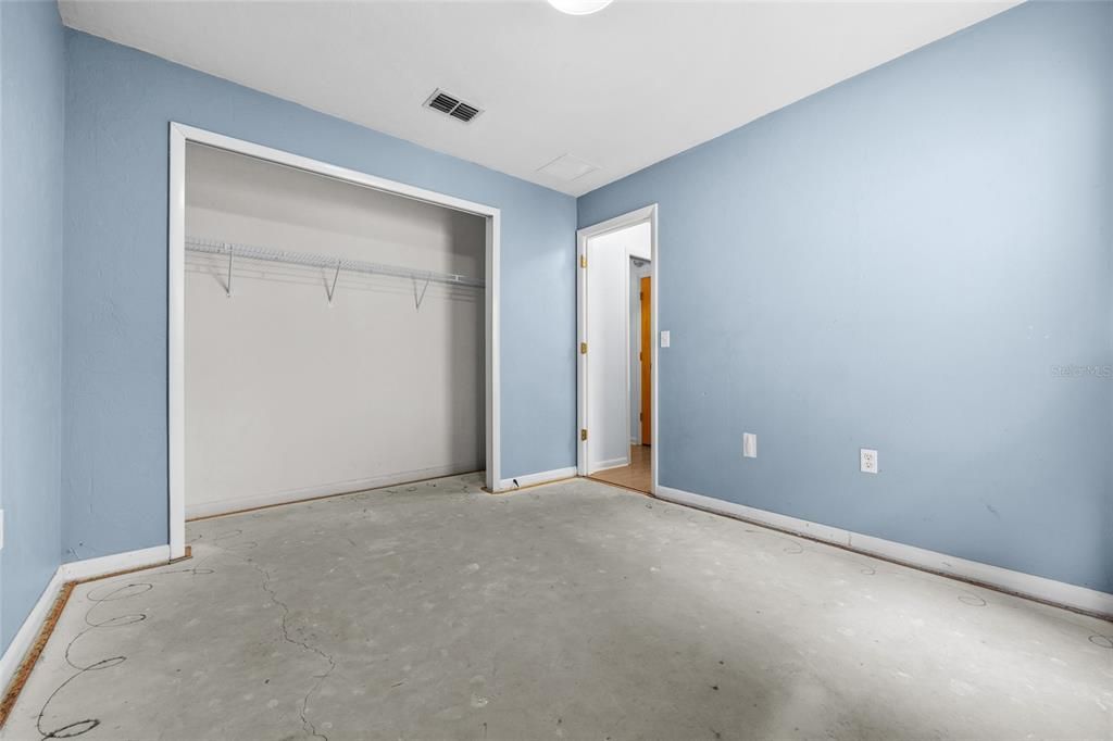 На продажу: $289,900 (4 спален, 2 ванн, 1582 Квадратных фут)