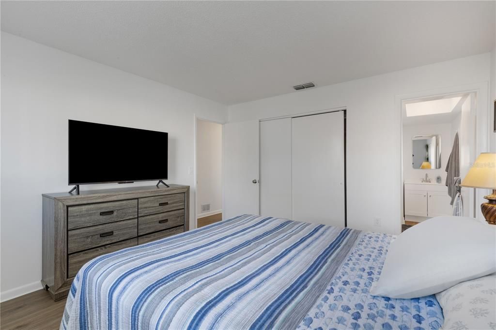 For Sale: $849,000 (0 beds, 0 baths, 4608 Square Feet)