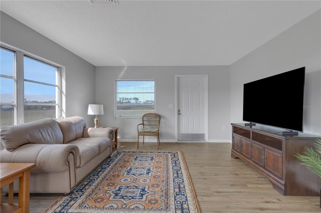 For Sale: $849,000 (0 beds, 0 baths, 4608 Square Feet)