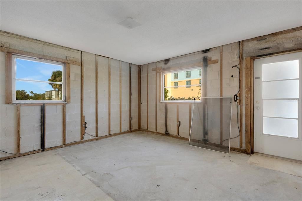 For Sale: $849,000 (0 beds, 0 baths, 4608 Square Feet)