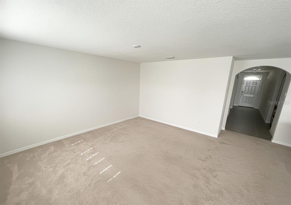 En Venta: $339,900 (3 camas, 2 baños, 1676 Pies cuadrados)