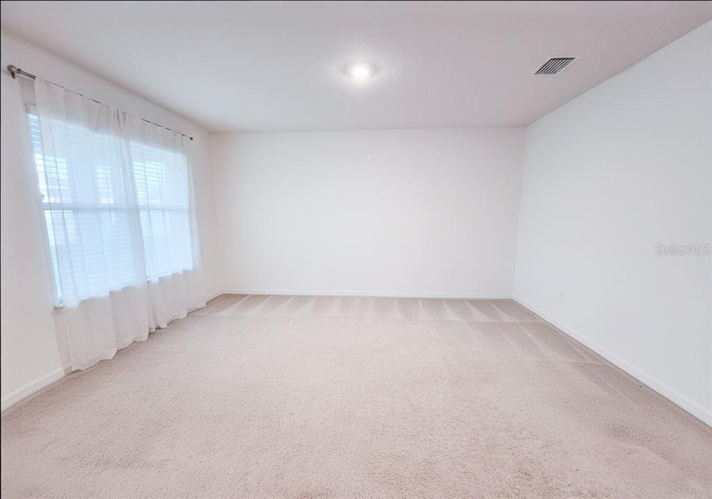 En Venta: $339,900 (3 camas, 2 baños, 1676 Pies cuadrados)