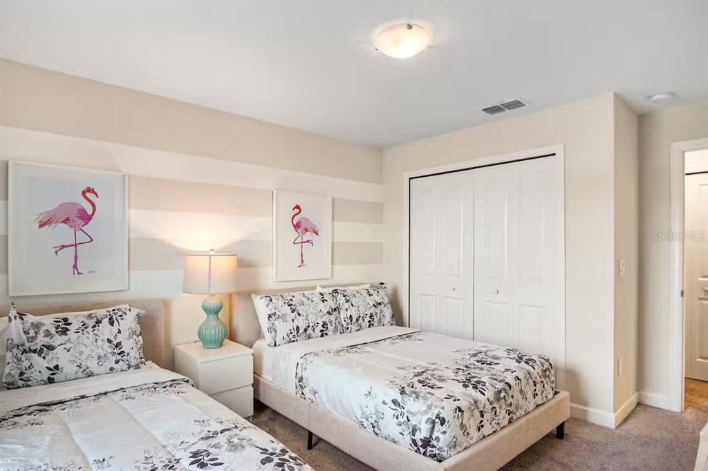 For Rent: $2,995 (4 beds, 3 baths, 1914 Square Feet)