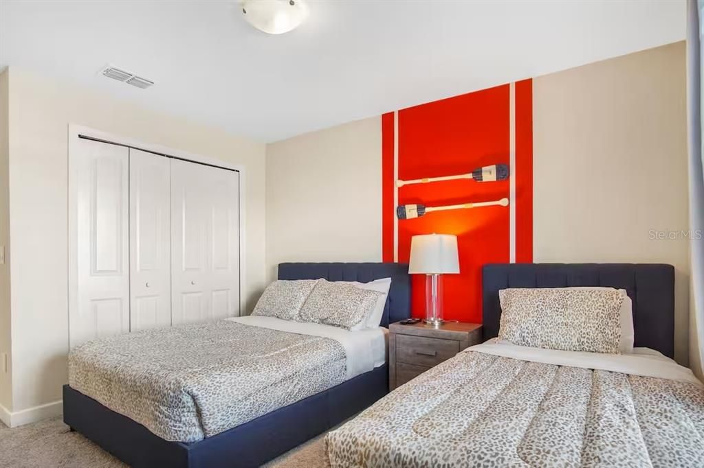 For Rent: $2,995 (4 beds, 3 baths, 1914 Square Feet)