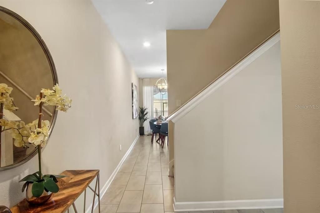 For Rent: $2,995 (4 beds, 3 baths, 1914 Square Feet)