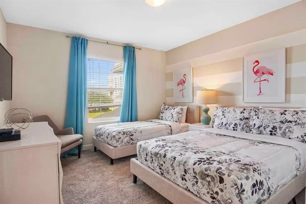 For Rent: $2,995 (4 beds, 3 baths, 1914 Square Feet)