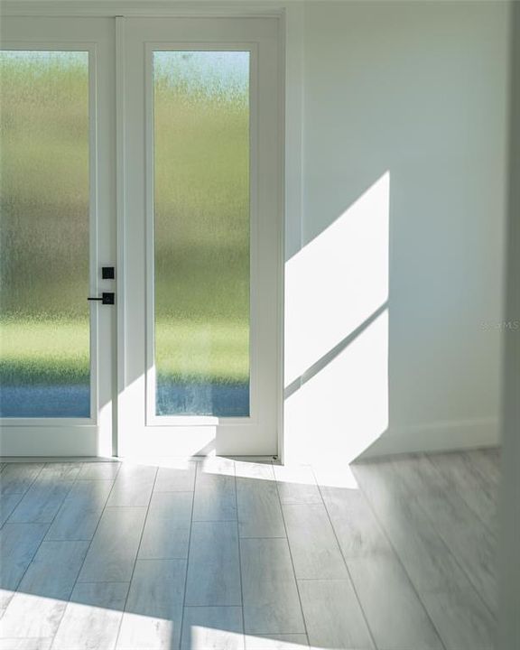 На продажу: $749,990 (3 спален, 2 ванн, 2364 Квадратных фут)