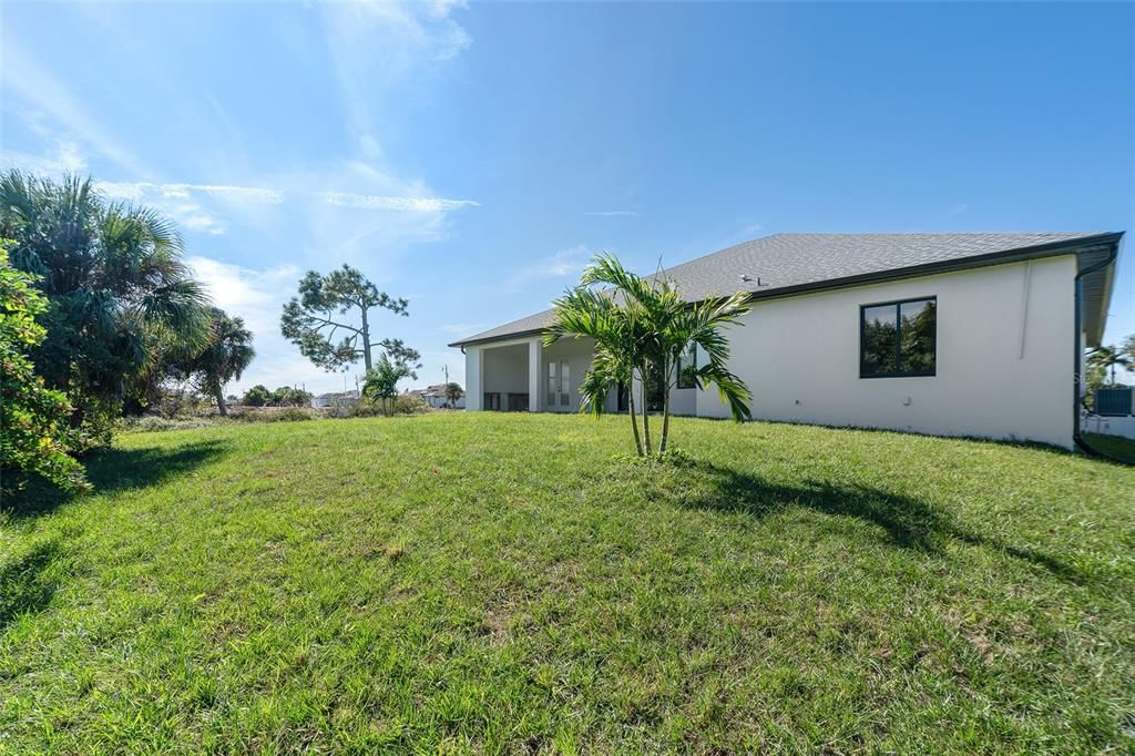 На продажу: $749,990 (3 спален, 2 ванн, 2364 Квадратных фут)