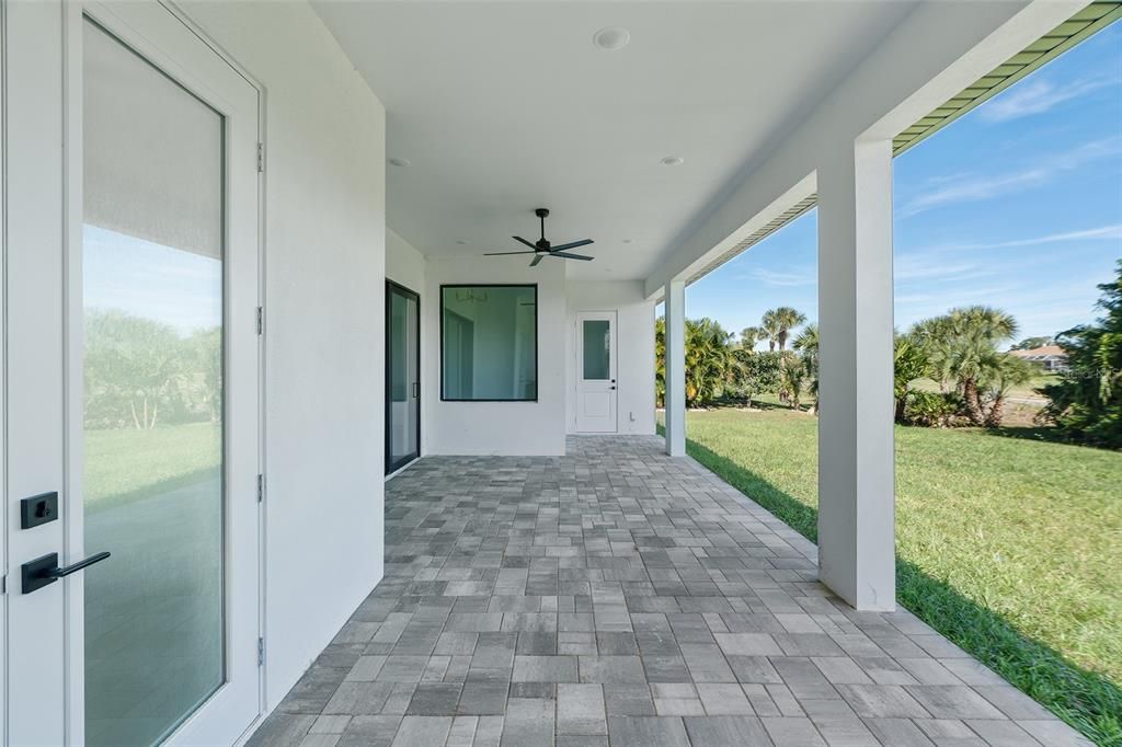 На продажу: $749,990 (3 спален, 2 ванн, 2364 Квадратных фут)