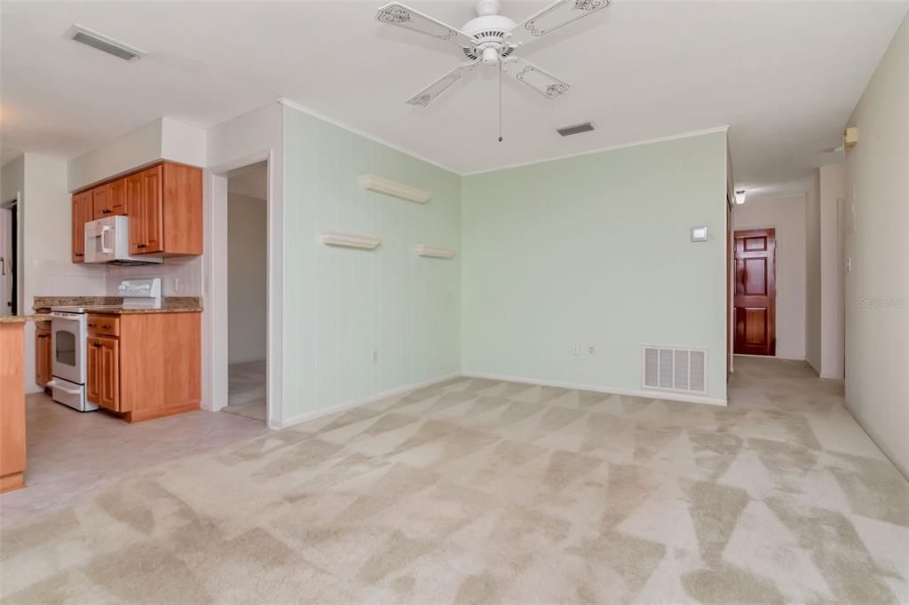 En Venta: $400,000 (3 camas, 2 baños, 1607 Pies cuadrados)