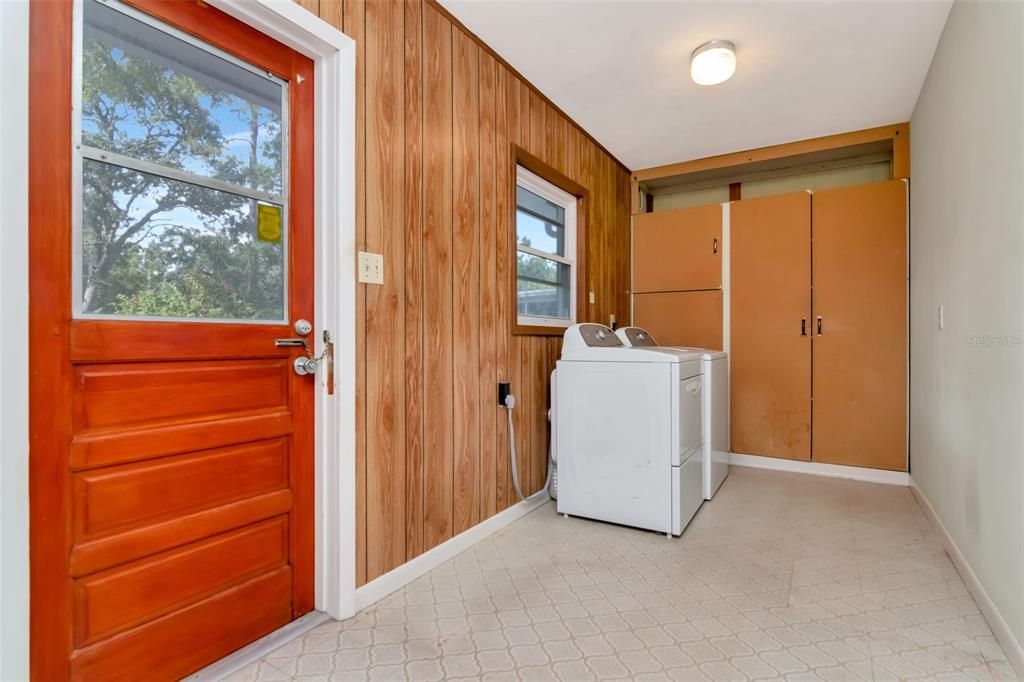 En Venta: $400,000 (3 camas, 2 baños, 1607 Pies cuadrados)