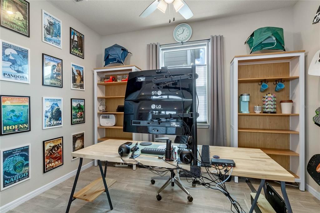 For Sale: $699,999 (3 beds, 2 baths, 2627 Square Feet)