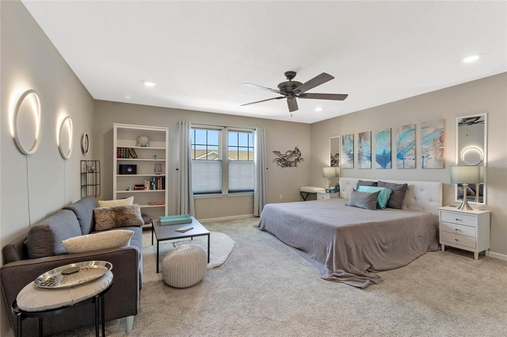 For Sale: $699,999 (3 beds, 2 baths, 2627 Square Feet)