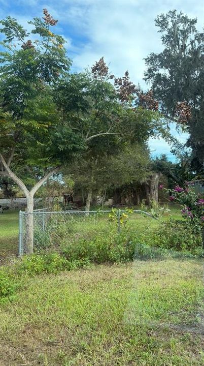 For Sale: $12,500 (0.14 acres)