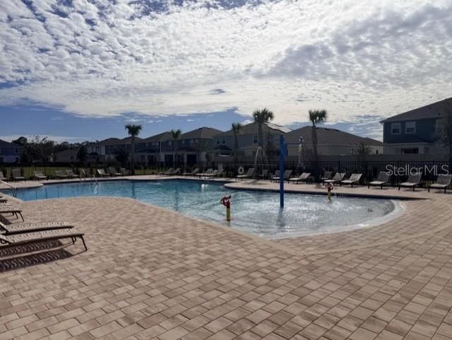 出租: $2,650 (3 贝兹, 2 浴室, 1727 平方英尺)