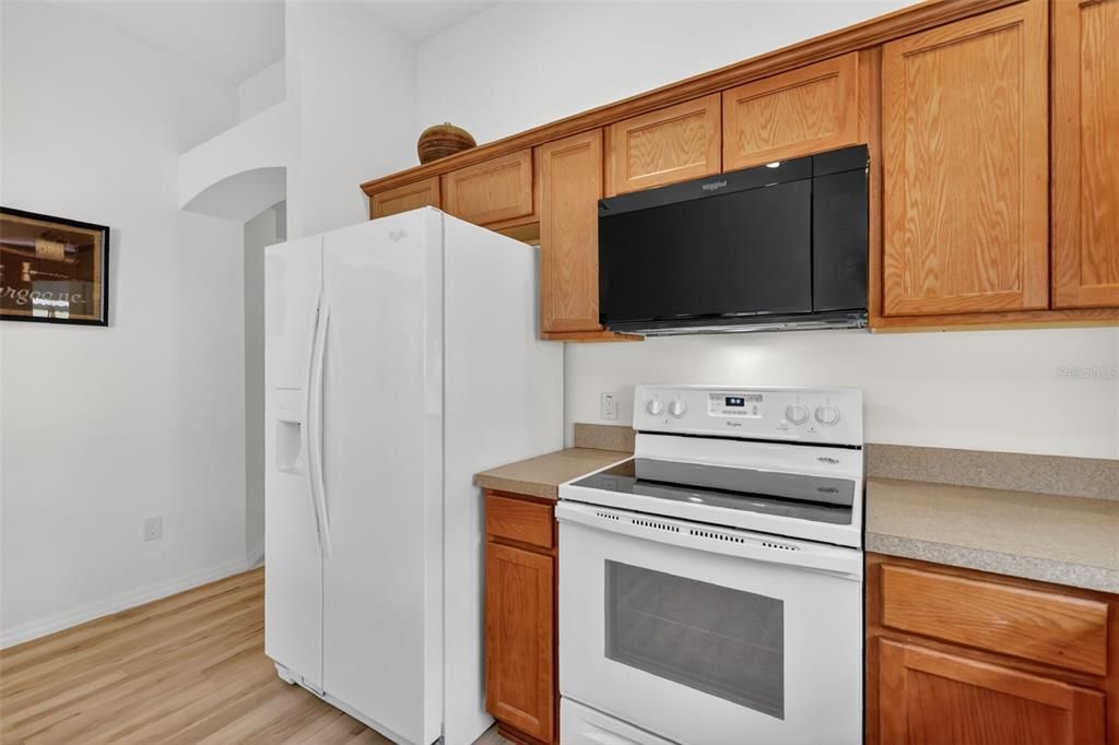 En Venta: $350,000 (3 camas, 2 baños, 1403 Pies cuadrados)