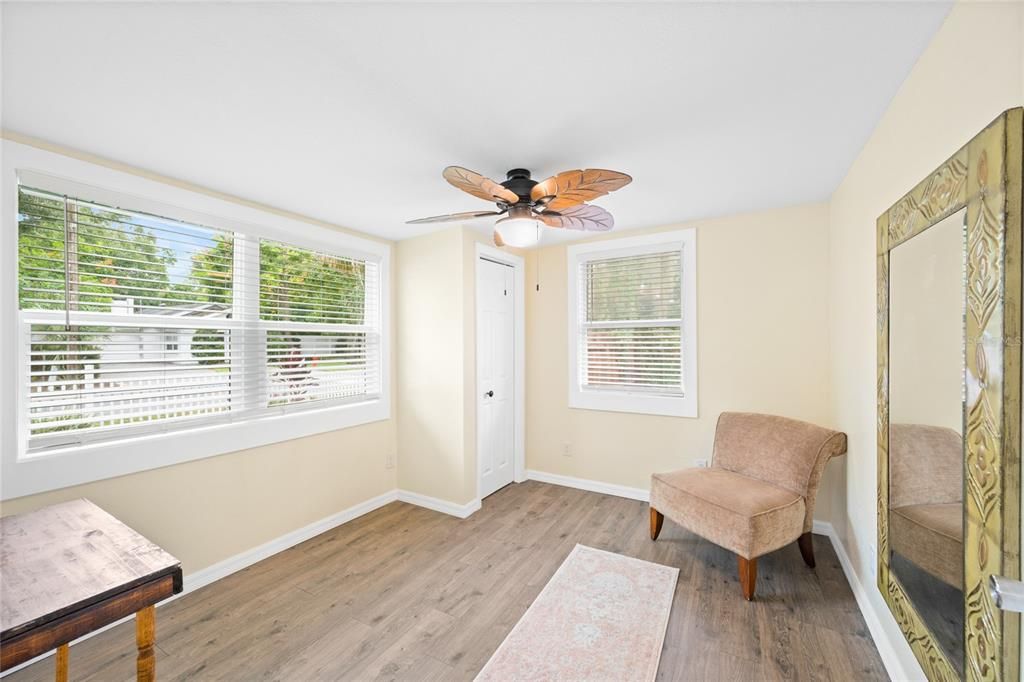 For Rent: $2,350 (3 beds, 2 baths, 1350 Square Feet)