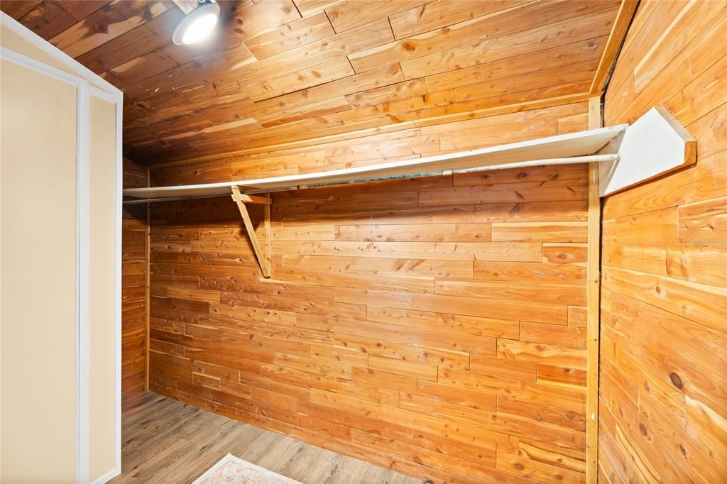 For Rent: $2,350 (3 beds, 2 baths, 1350 Square Feet)