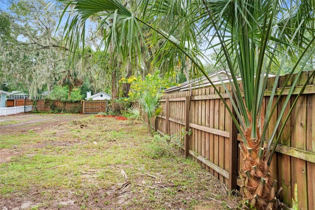 For Rent: $2,350 (3 beds, 2 baths, 1350 Square Feet)