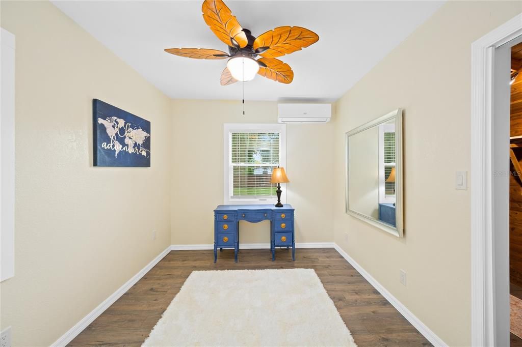 For Rent: $2,350 (3 beds, 2 baths, 1350 Square Feet)