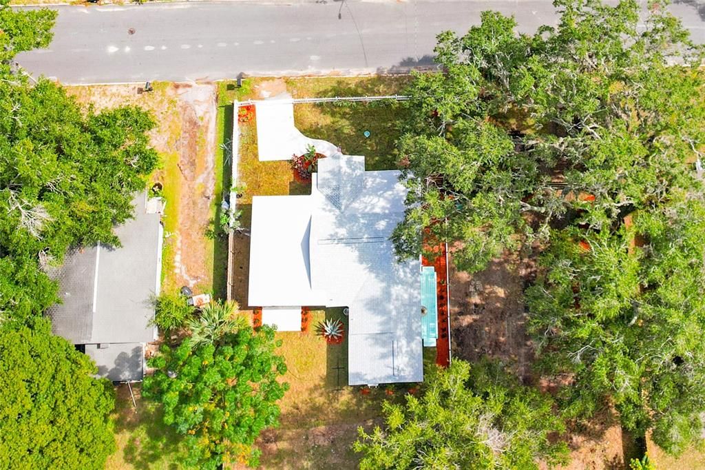 For Rent: $2,350 (3 beds, 2 baths, 1350 Square Feet)