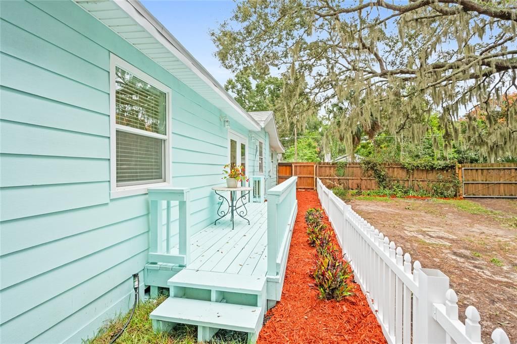 For Rent: $2,350 (3 beds, 2 baths, 1350 Square Feet)