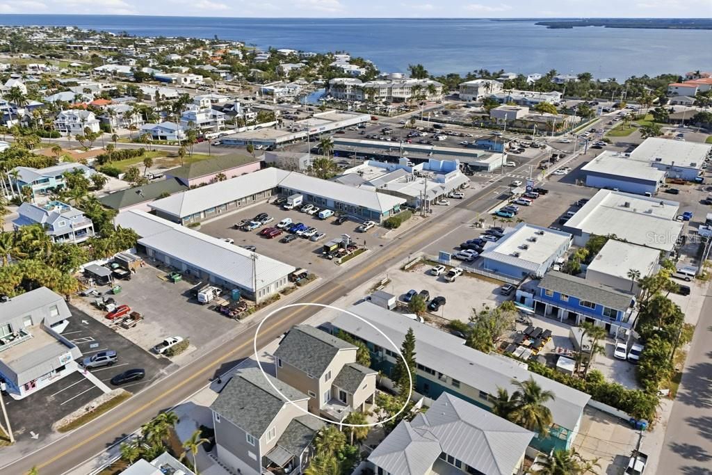 待售: $1,500,000 (2 贝兹, 2 浴室, 1968 平方英尺)