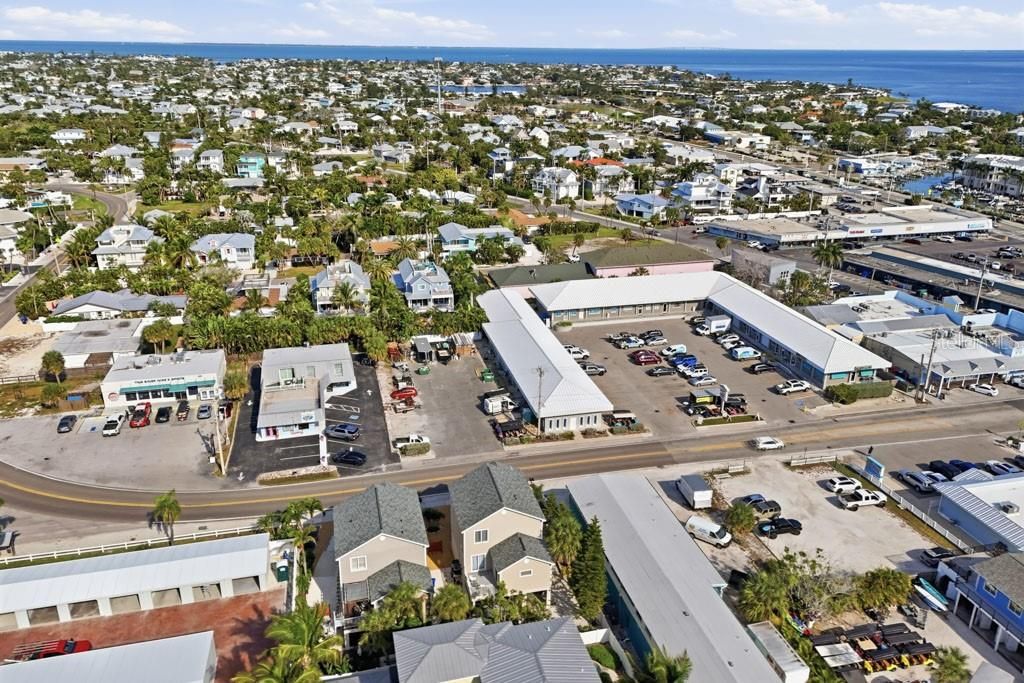 待售: $1,500,000 (2 贝兹, 2 浴室, 1968 平方英尺)